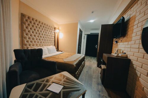 Гостиница Red Green Hotel в Чигли