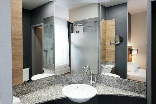 Гостиница Precise House Düsseldorf Airport в Ратингене