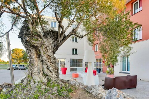 Гостиница Kyriad Perpignan Sud в Перпиньяне