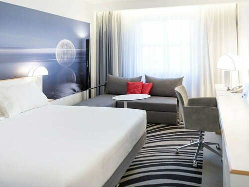 Гостиница Novotel Firenze Nord Aeroporto в Сесто-Фьорентино