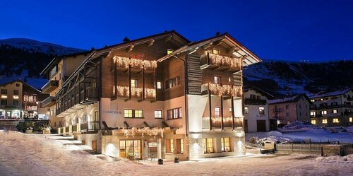 Гостиница Marzia в Ливиньо