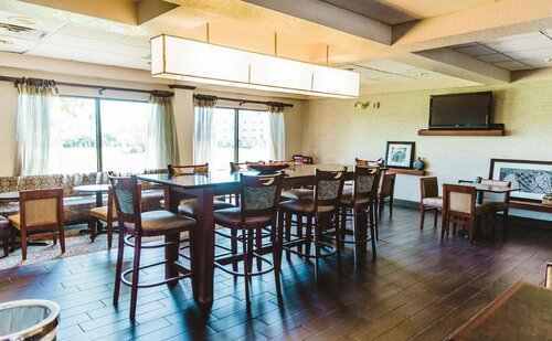 Гостиница Hampton Inn Edmond в Эдмонде
