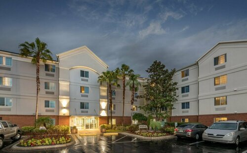 Гостиница Candlewood Suites Lake Mary, an Ihg Hotel в Уинтер Спрингс