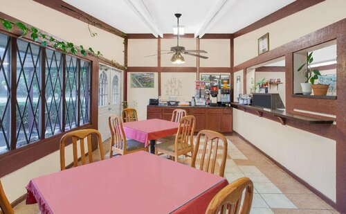 Гостиница Knights Inn Battle Creek в Баттл Крик