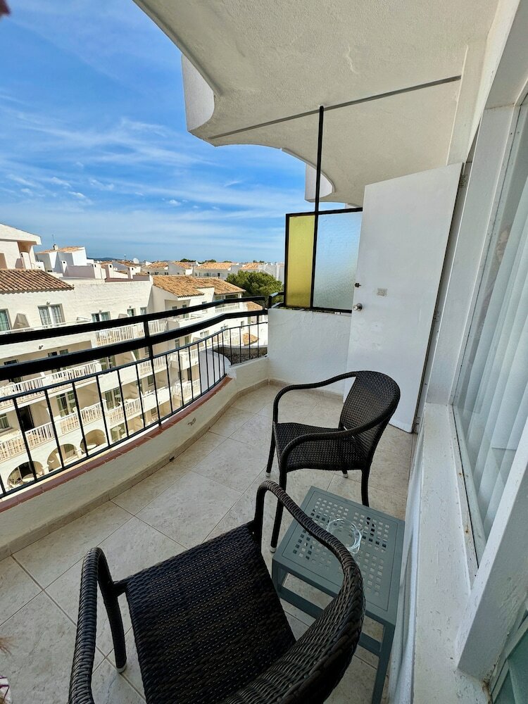 Фото Hotel Cabot Cala Ferrera