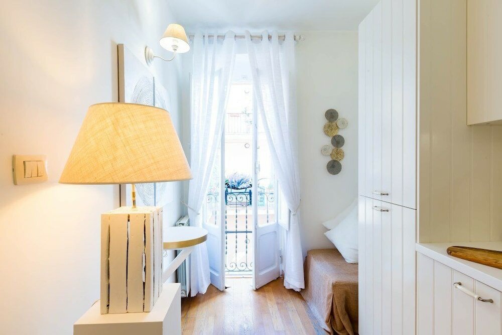 Фото Pantheon Luxury Gold Apartment
