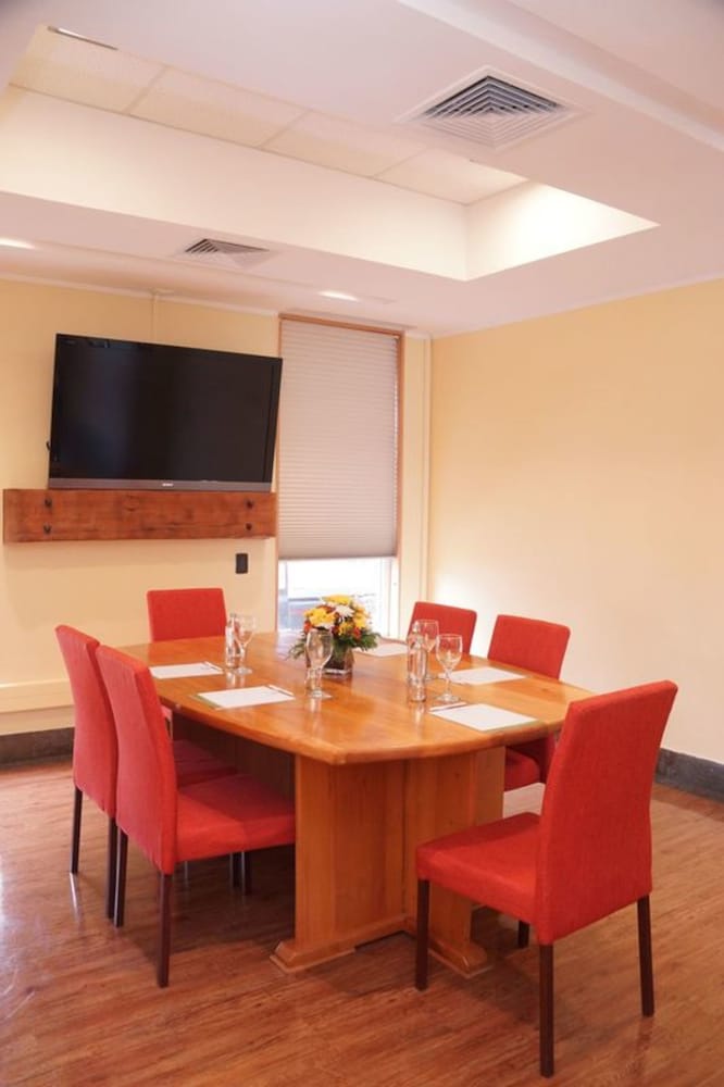 Фото Solace Hotel Puerto Varas