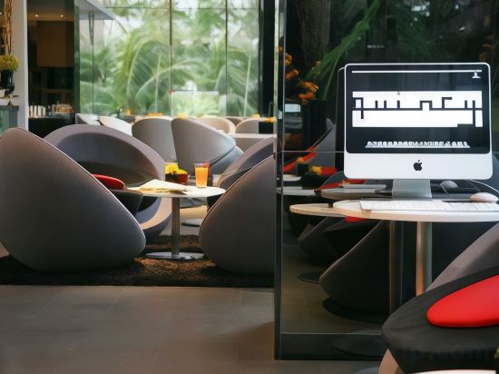 Фото Quincy Hotel Singapore