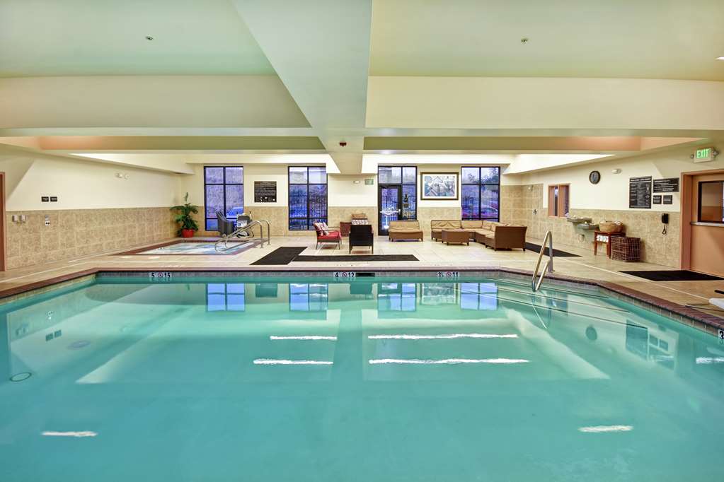 Фото Hampton Inn & Suites Folsom