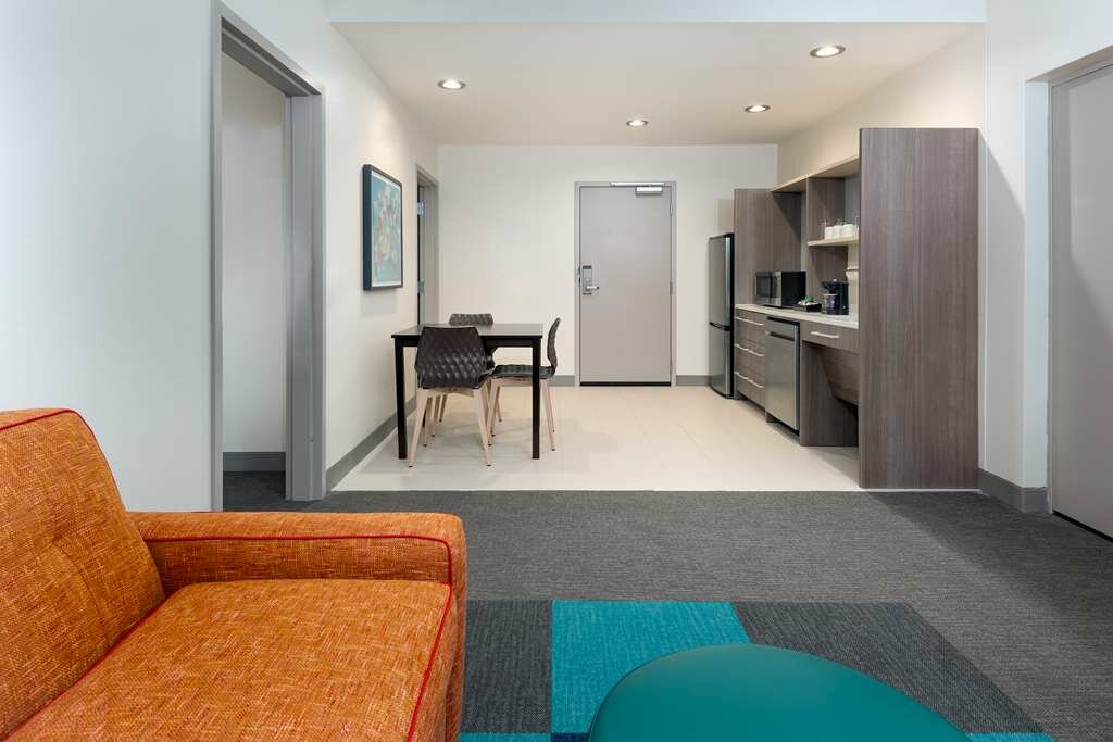 Фото Home2 Suites by Hilton Orlando Near Ucf