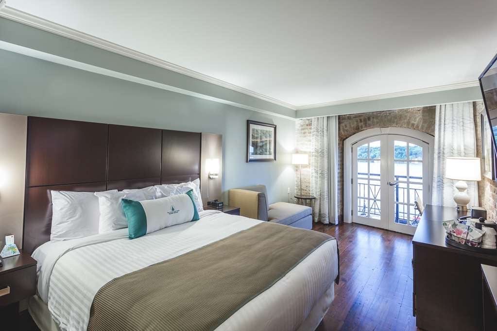 Фото The Cotton Sail Hotel, Tapestry Collection by Hilton