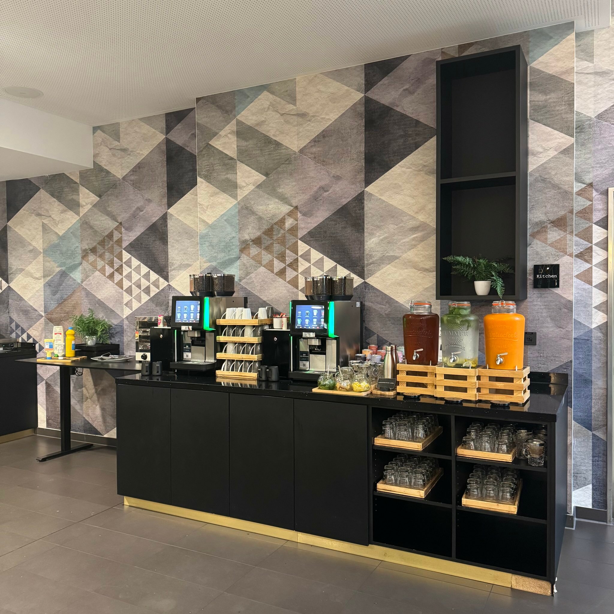 Фото The niu Ridge