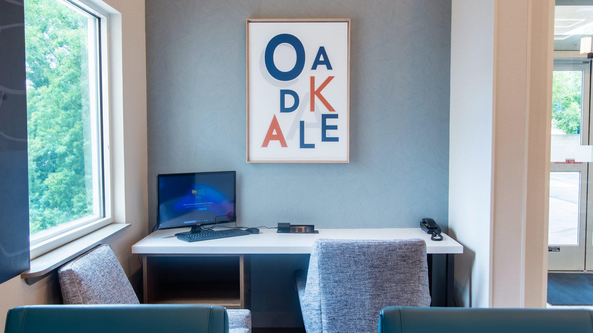 Фото Holiday Inn Express Oakdale, an Ihg Hotel