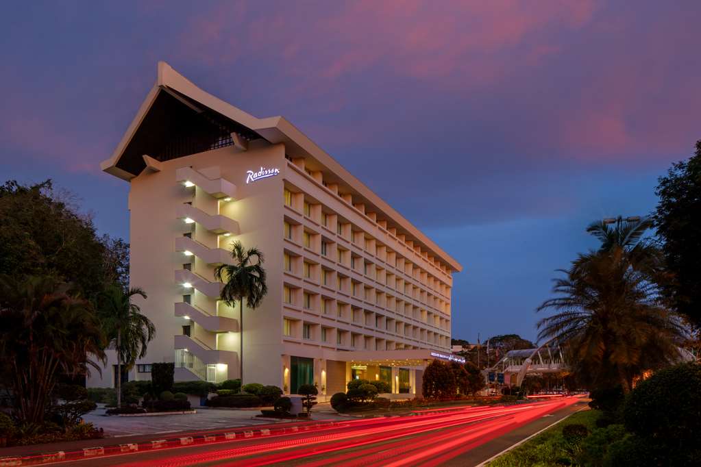 Фото Radisson Hotel Brunei Darussalam