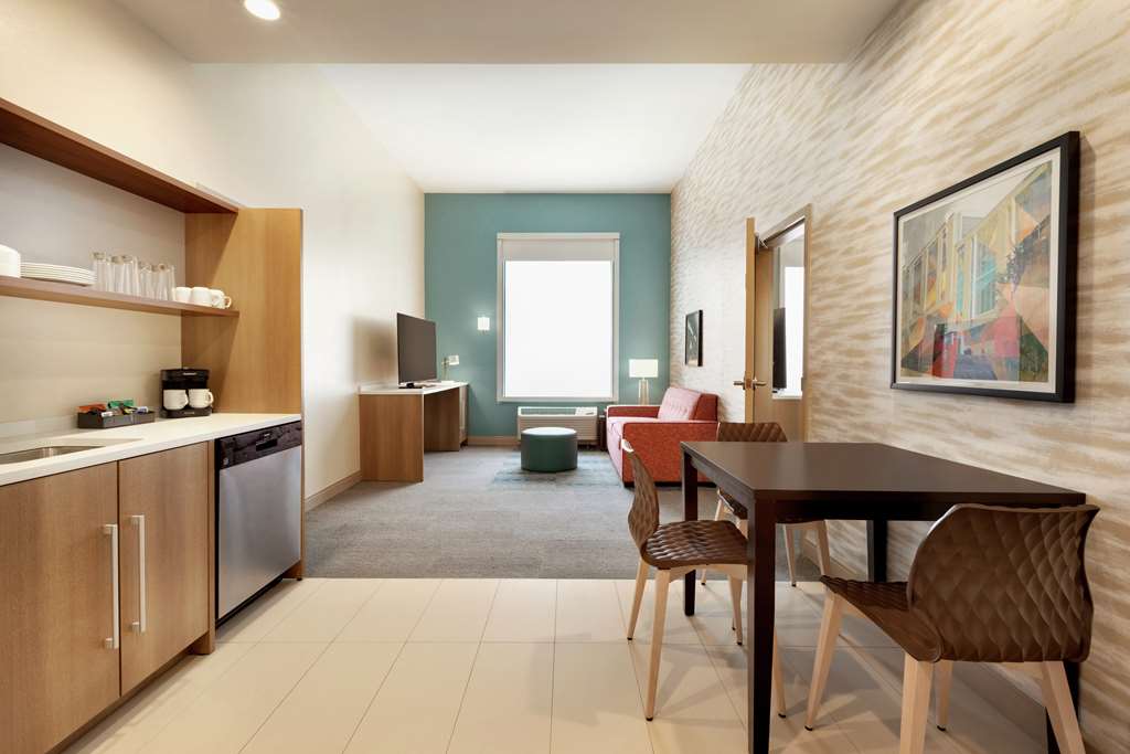 Фото Home2 Suites by Hilton New Brunswick, Nj