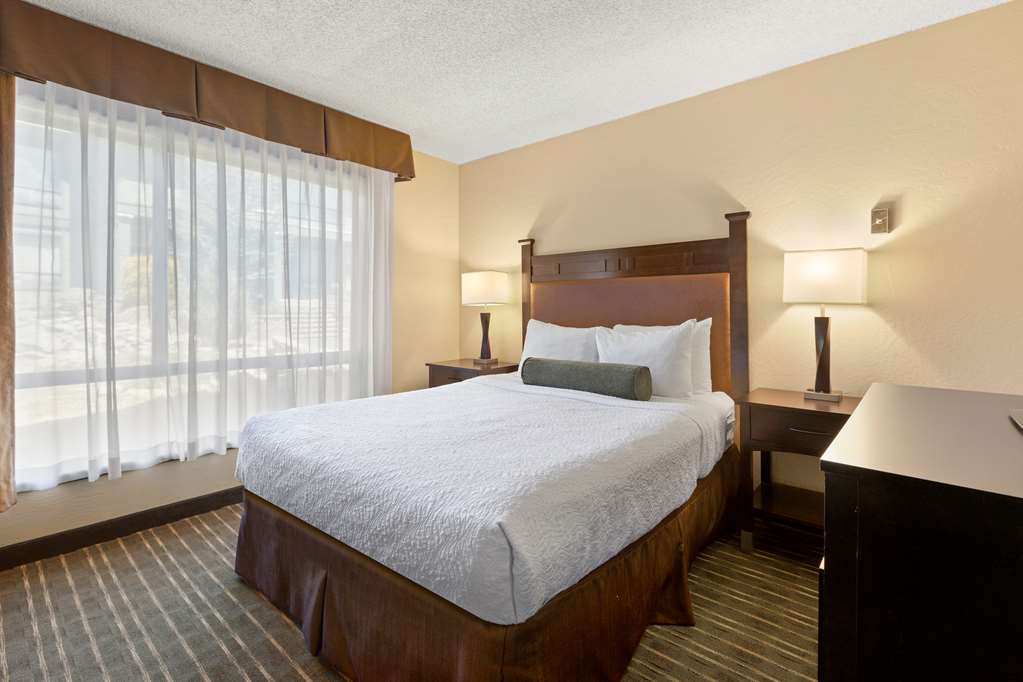 Фото Best Western Plus Tree House