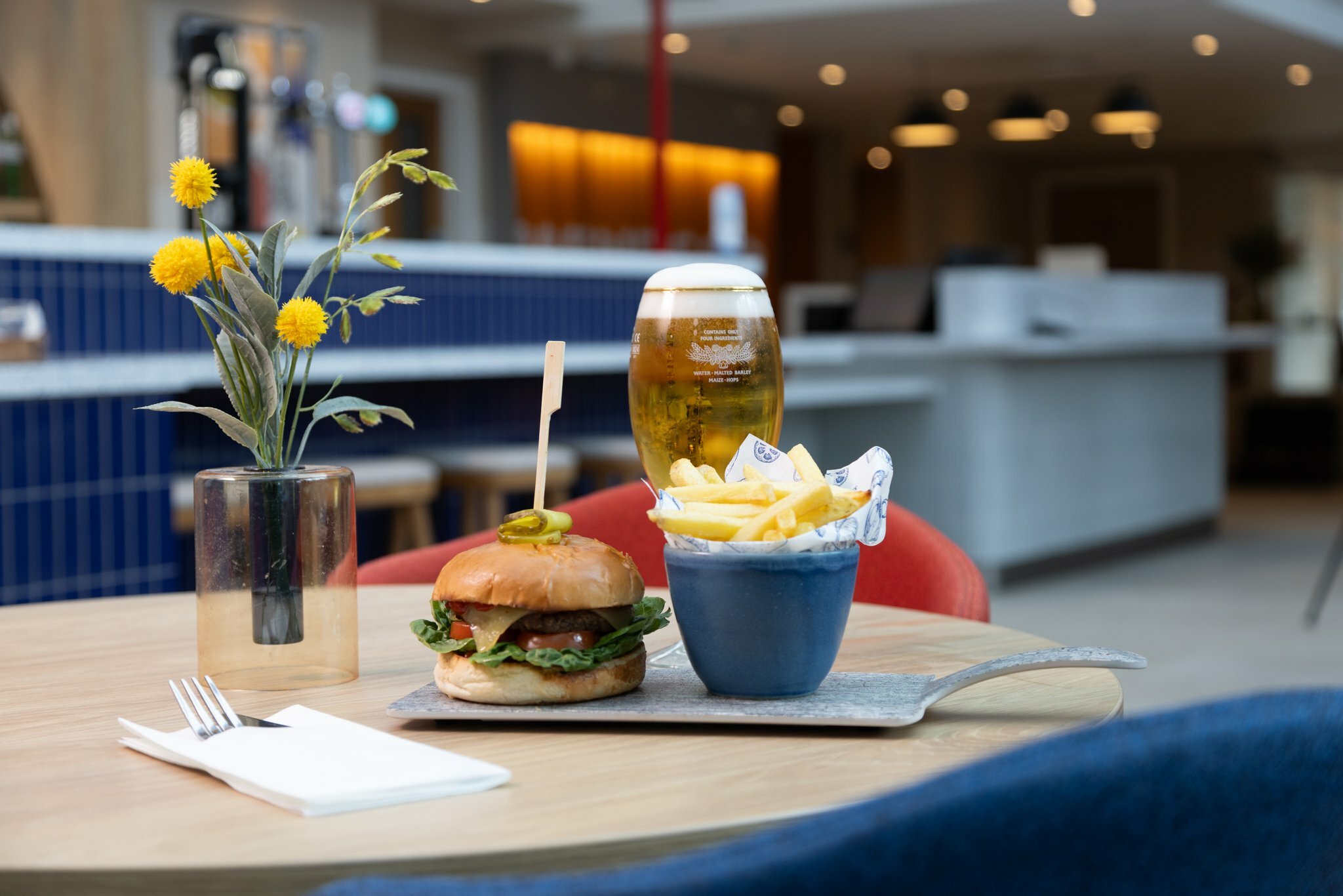 Фото Holiday Inn Express Windsor, an Ihg Hotel