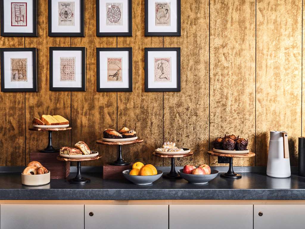 Фото Joinery Hotel Pittsburgh, Curio Collection by Hilton