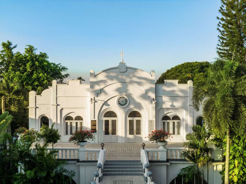 Фото Hotel Majapahit Surabaya - MGallery