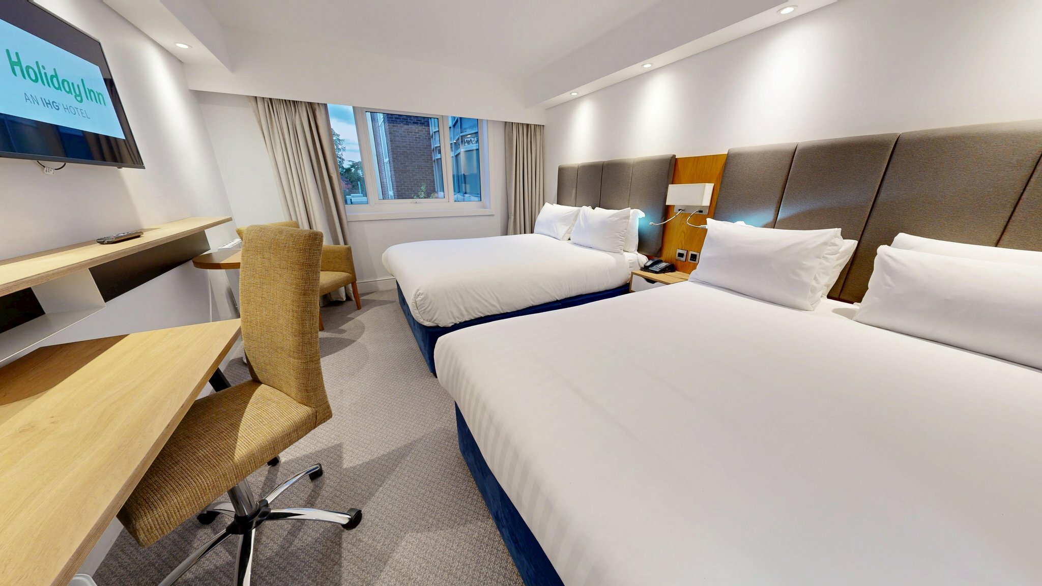 Фото Holiday Inn Kenilworth - Warwick, an Ihg Hotel