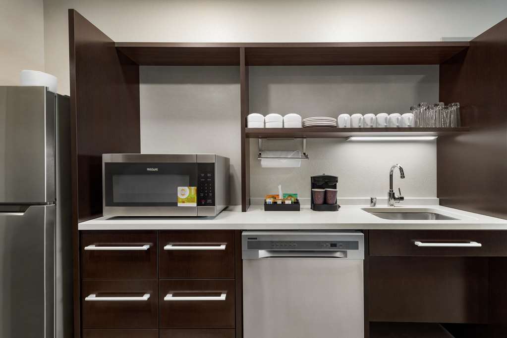 Фото Home2 Suites by Hilton Madison Central Alliant Energy Center