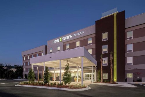 Гостиница Home2 Suites by Hilton Jacksonville Airport в Джэксонвилле