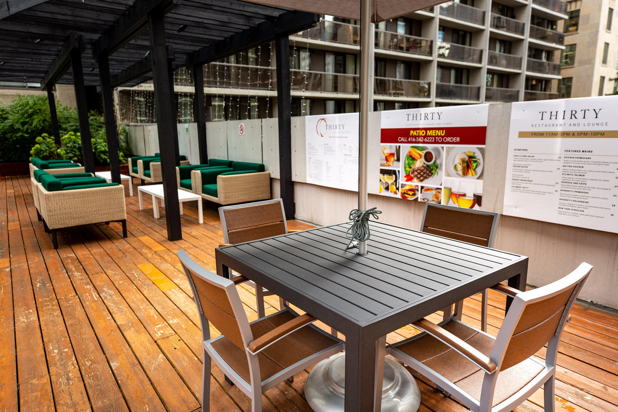 Фото Holiday Inn Toronto Downtown Centre