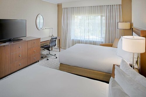 Гостиница Hilton-dedham в Нидхаме
