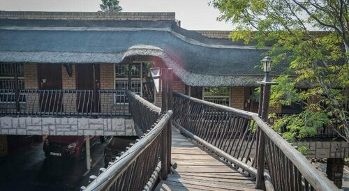 Гостиница Big5 Guesthouse Witbank в Эмалахлени