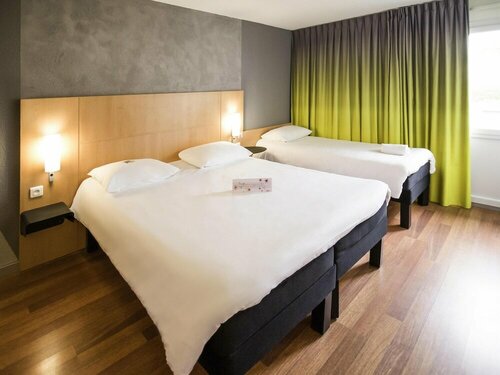 Гостиница Ibis Rennes Beaulieu в Сессон-Севинье