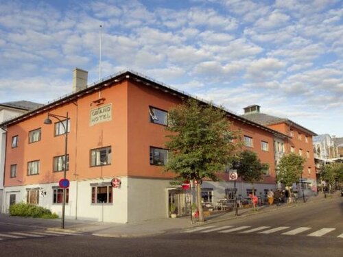 Гостиница Clarion Collection Hotel Grand Bodø в Будё
