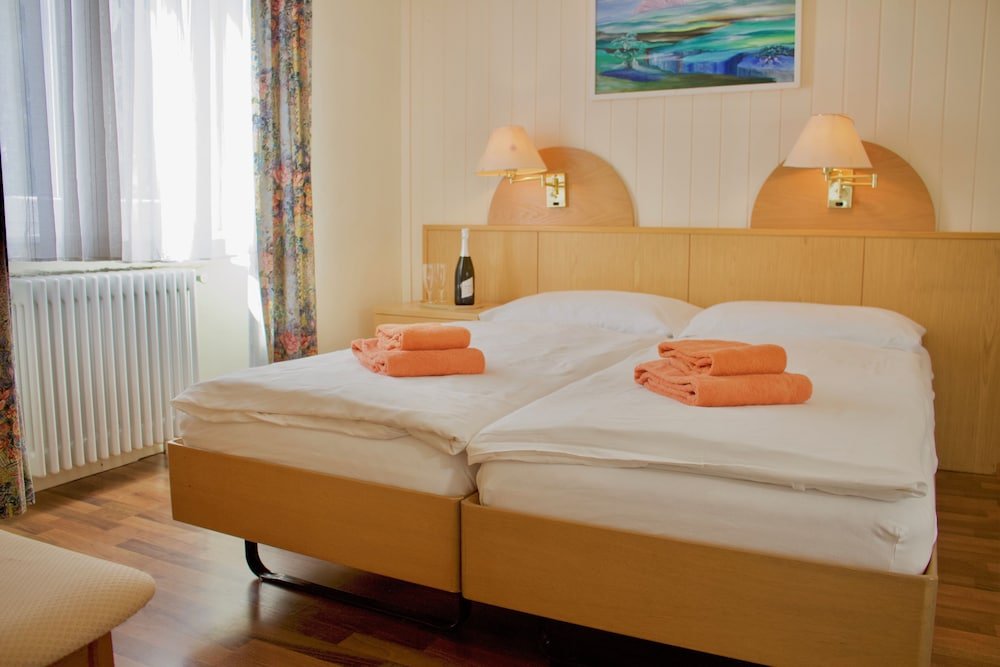 Фото Hotel La Perla