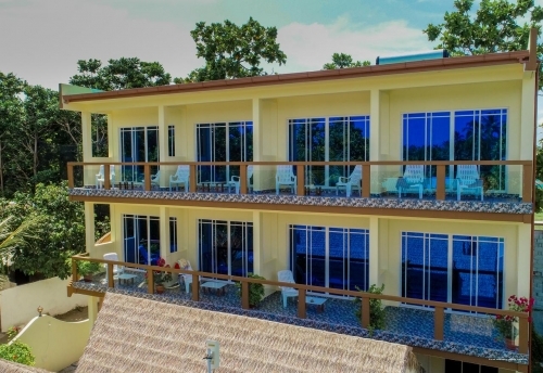 Фото отеля 1