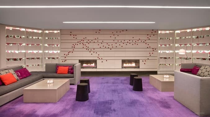 Фото DoubleTree by Hilton Montreal