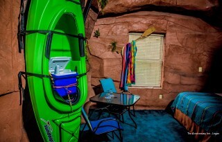 Фото The Anniversary Inn Logan