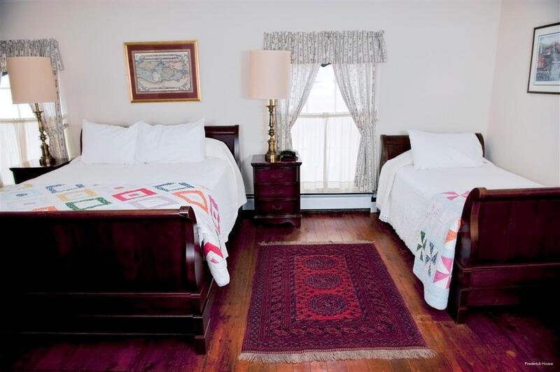 Фото Frederick House