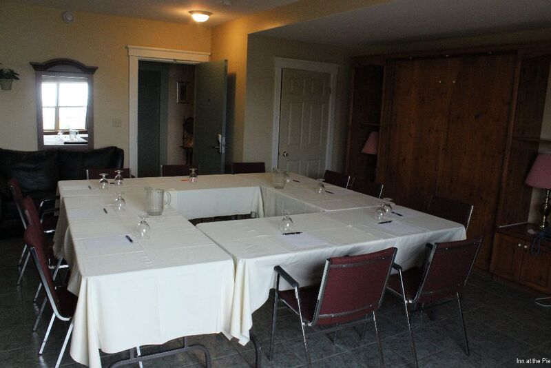 Фото Inn at the Pier