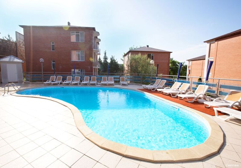 Фото отеля 1