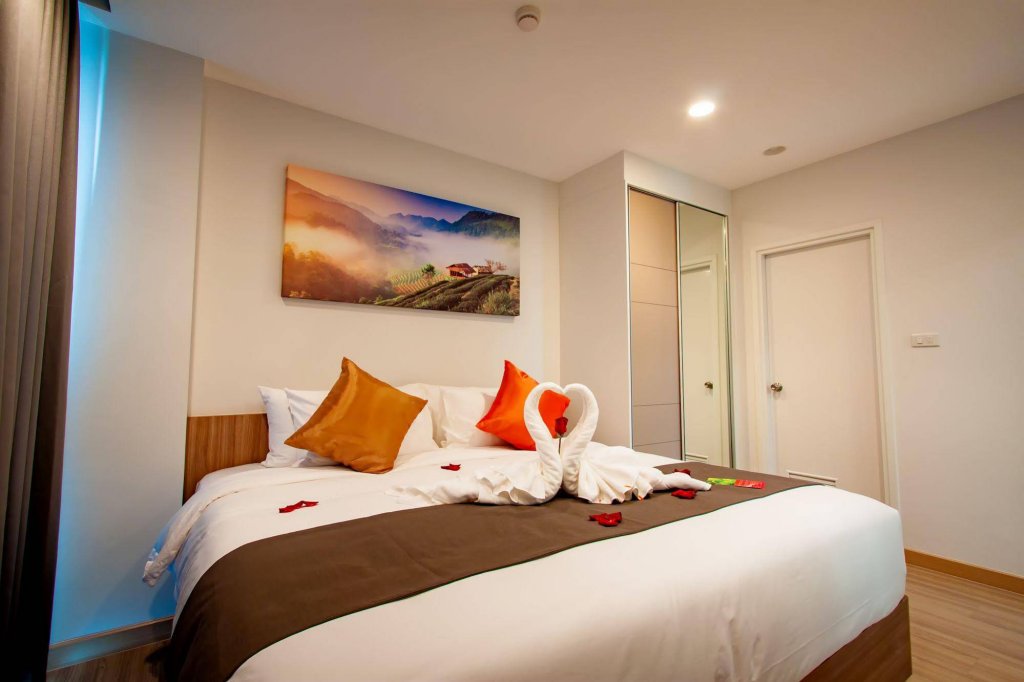 Фото Brique Hotel Chiang Mai