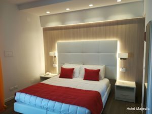 Фото Hotel Majestic