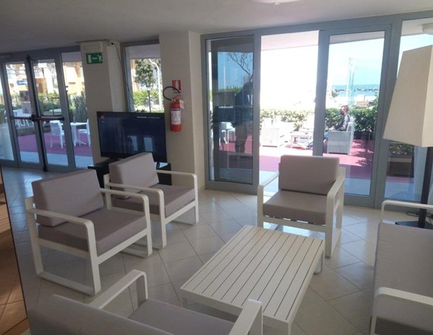 Фото Tyc Hotel