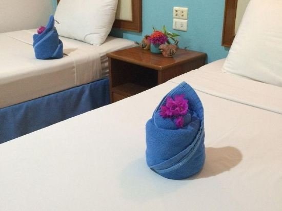 Фото J. Holiday Inn