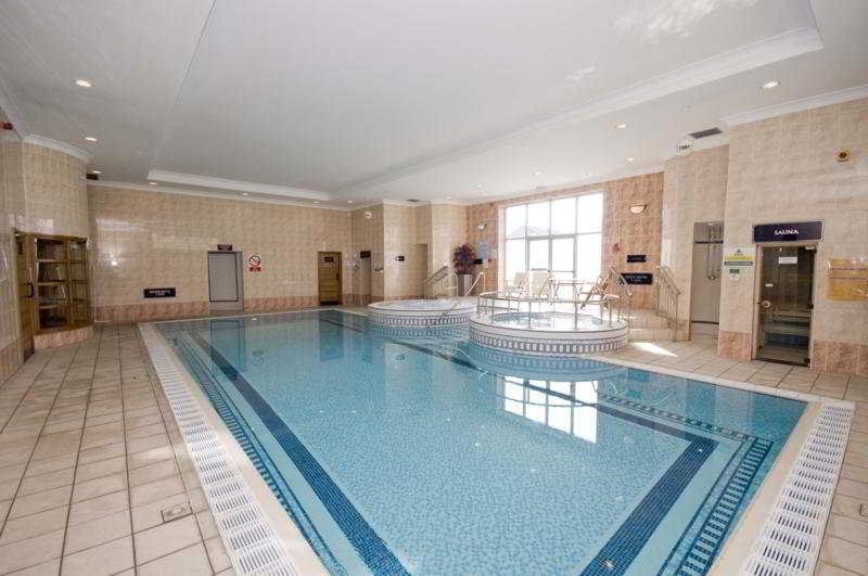 Фото The Aberdeen Altens Hotel