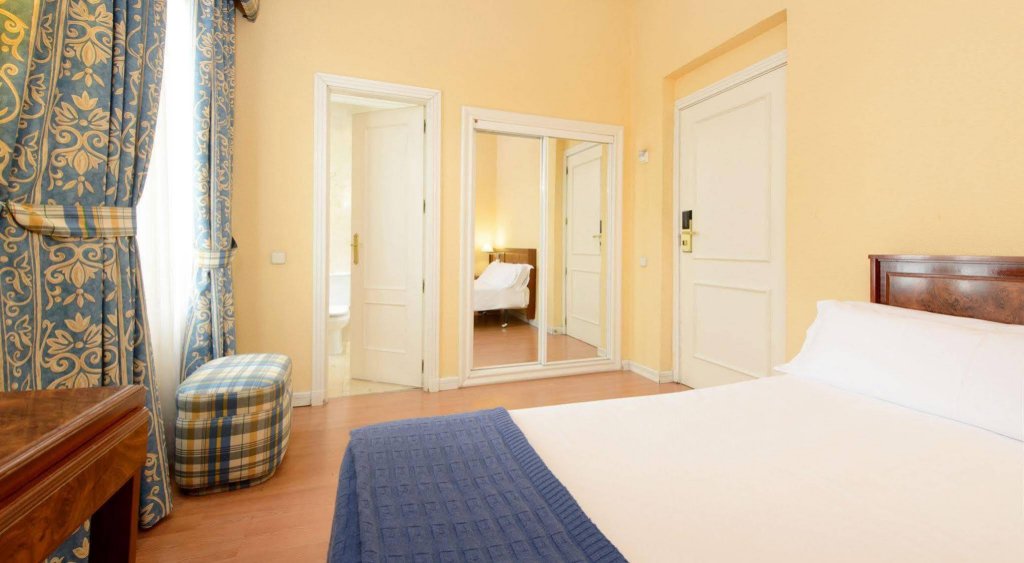 Фото Hotel Madrid Gran VIA 25 Affiliated by Meliá