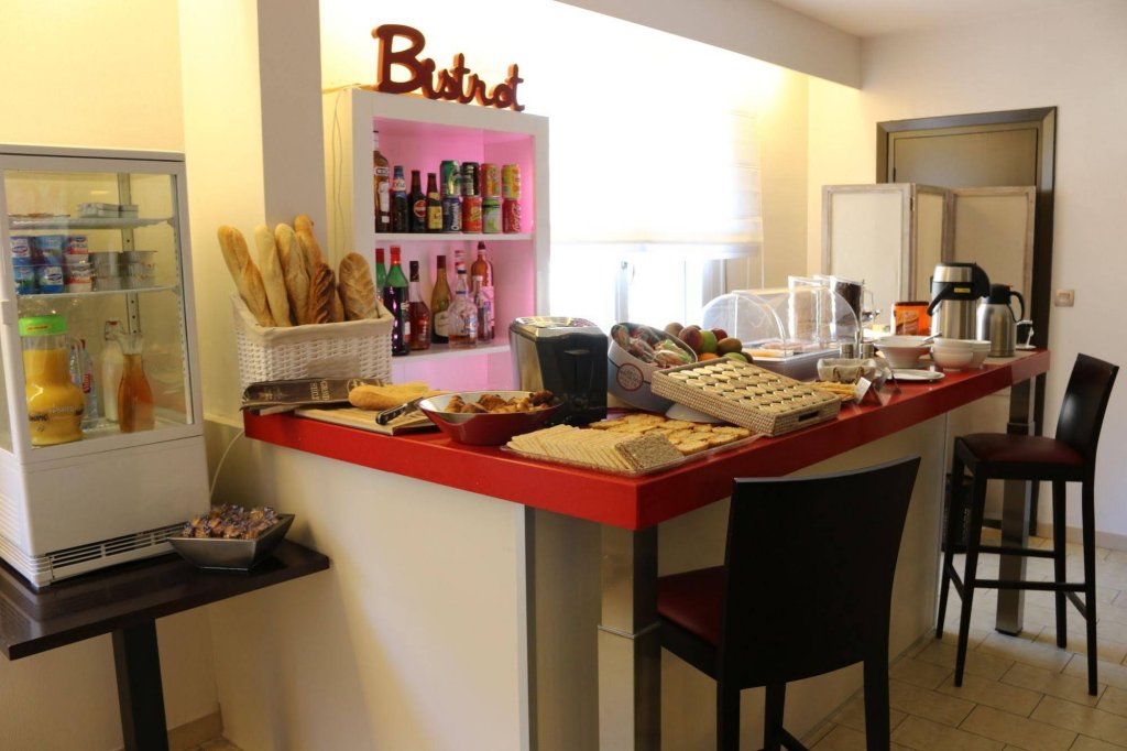 Фото Hotel Dauly Lyon