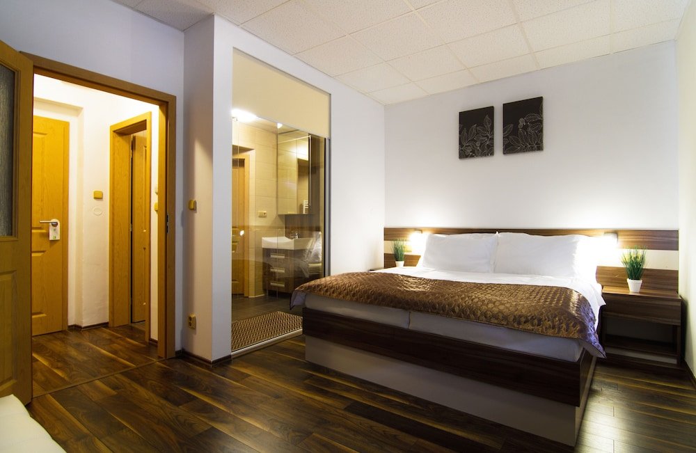 Фото Hotel a Restaurace Kocanda