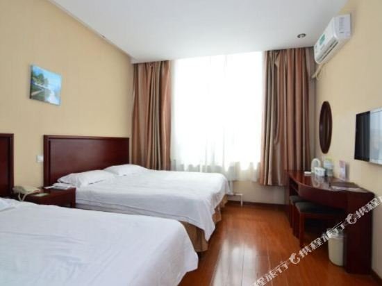 Фото GreenTree Inn Shandong Qingdao Jiaozhou Sanlihe Park Express Hotel