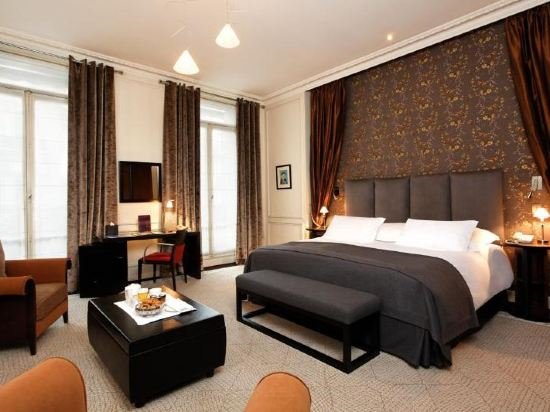 Фото La Trémoille Hotel