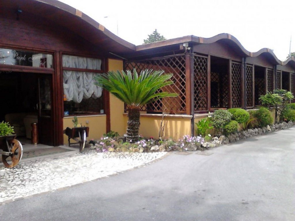 Фото Green Park Hotel