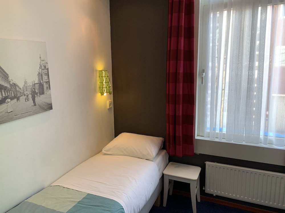 Фото Hotel Oorsprongpark